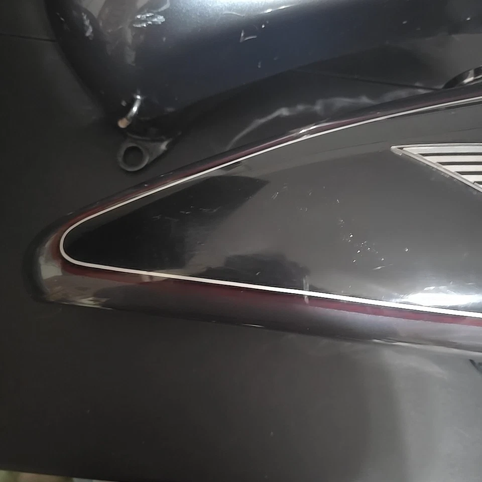 Tanque de combustible dividido Fatboy Hatley Davidson Softail 1993-1996 Foto 3 de 4