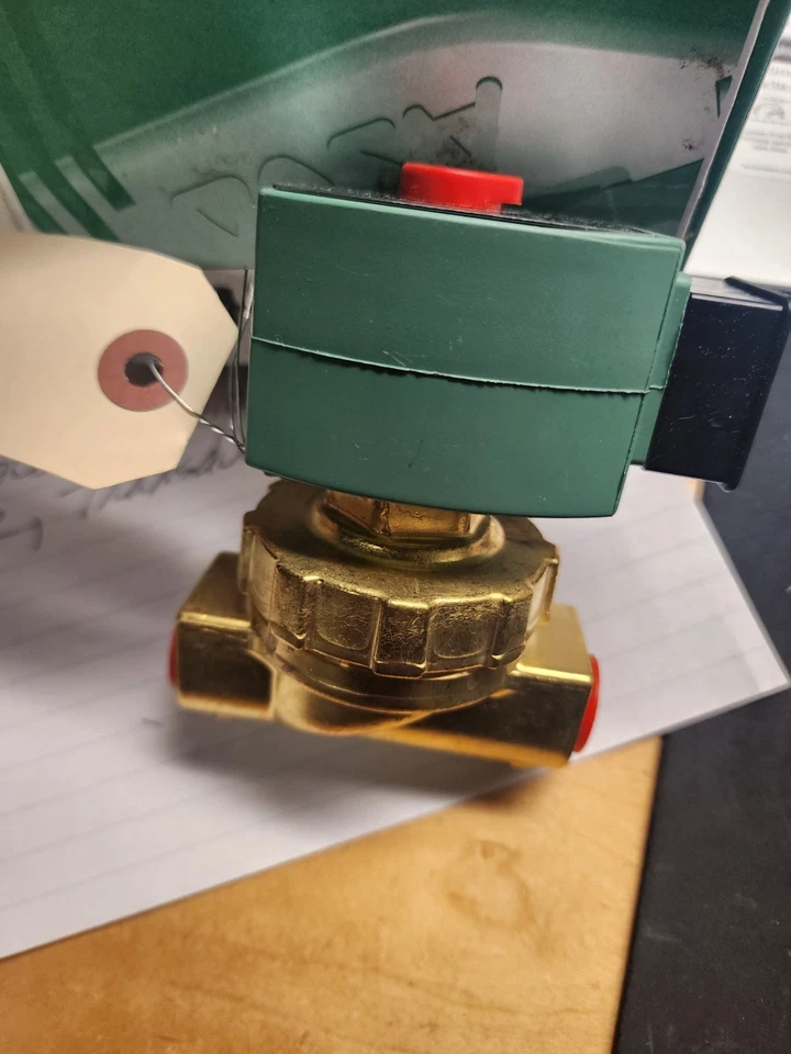 Electroválvula ASCO OFST8220G403 3/8 pulgadas NPT 120V 60Hz normalmente cerrada Foto 2 de 3