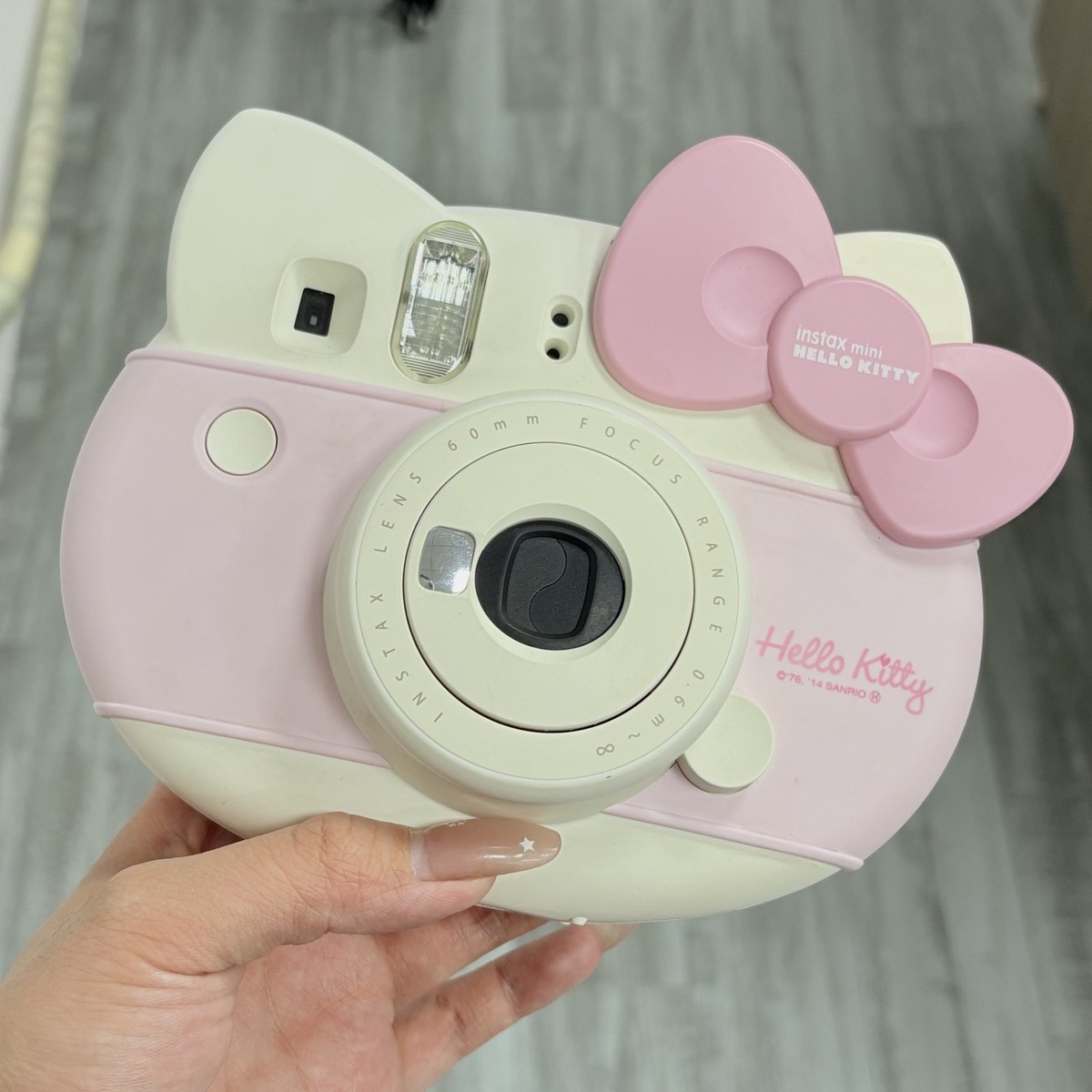 FUJIFILM Hello Kitty Fuji Instant Camera Kit Cheki Instax Mini
