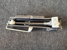 Mercedes C Klasse W203 Wagenheber Autoheber CL 203 CLK A2038990097 A2035830415 Mercedes C Klasse W203 Wagenheber Autoheber CL 203 CLK A2038990097 A2035830415