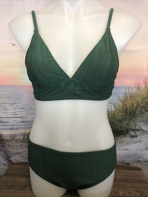 NWT Cupshe Two Piece Swimsuit Small Emerald Green Glitter Textured