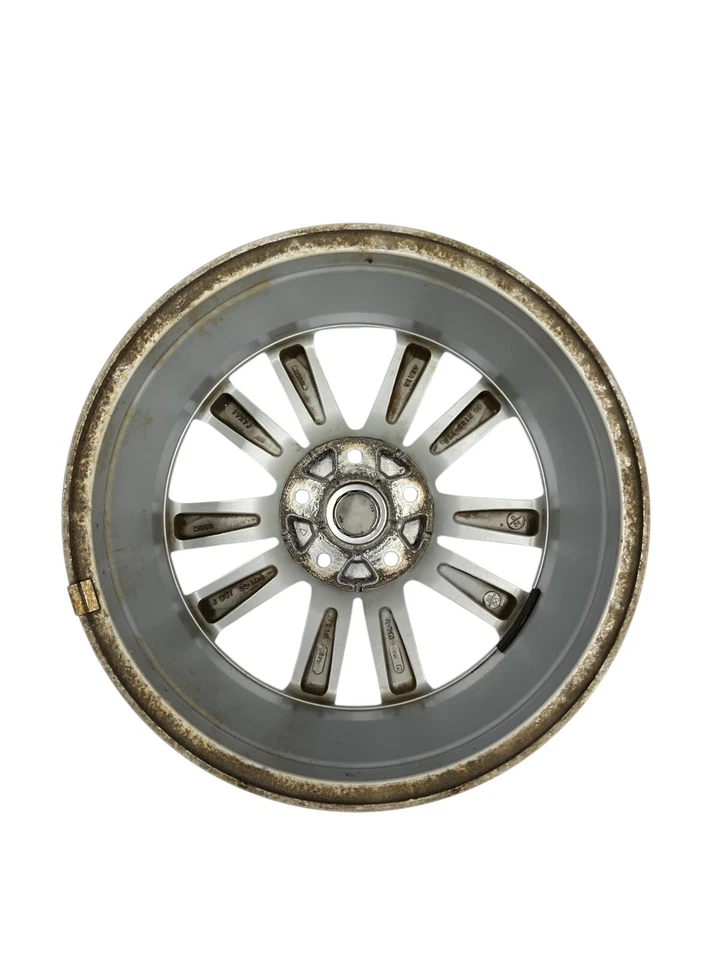 Llanta de aleación de aluminio Nissan Rogue R17 2014-2020 de 10 radios OEM Foto 2 de 4