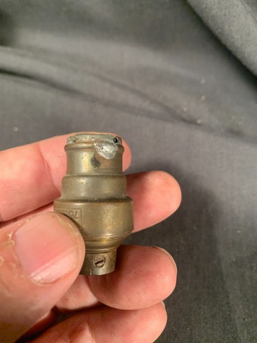 Antique Small Brass XDX Candelabra Lamp Light Socket 75w 125v - Picture 4 of 5