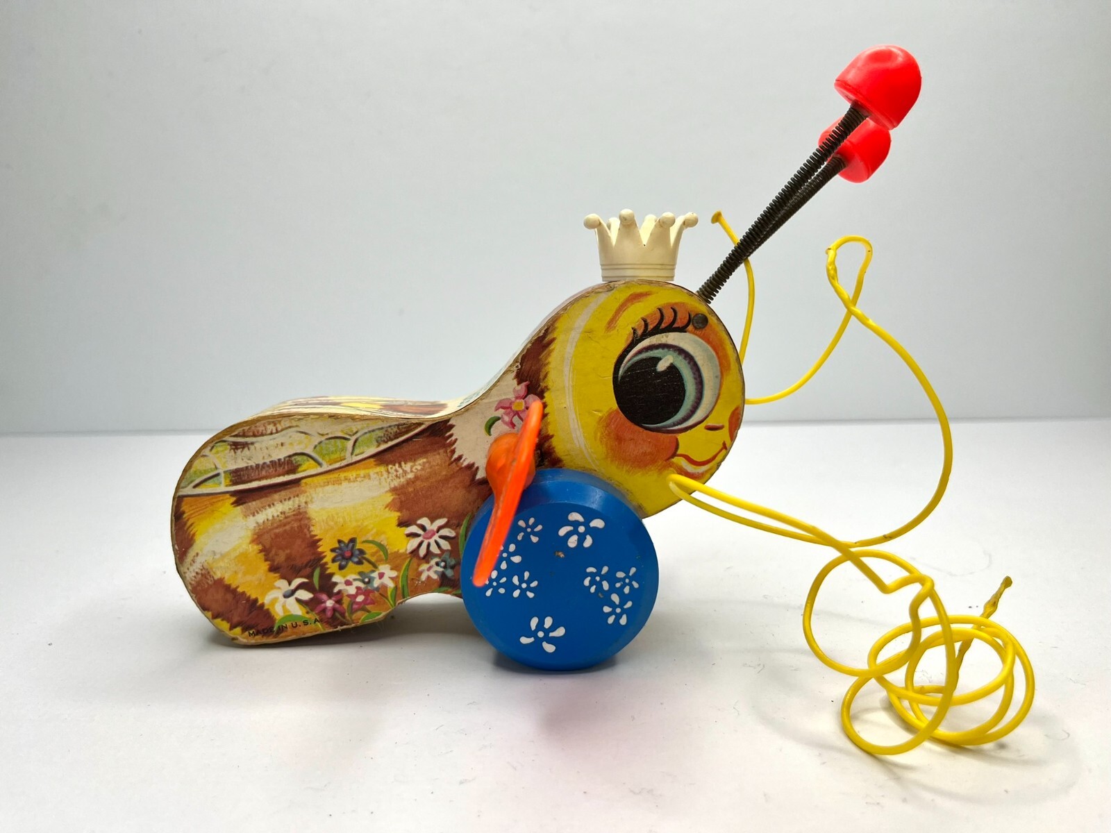 Vintage 1958 Fisher Price 444 Queen Buzzy Bee Pull Toy Original eBay