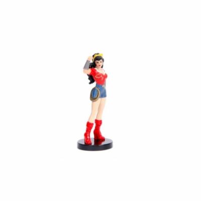 DC Comics Bombshells Wonder Woman Figure and 1952 Chevy 1:24 Scale