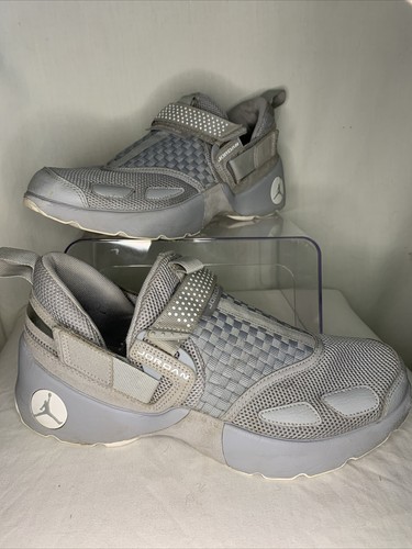 travis scott jordan trunner lx