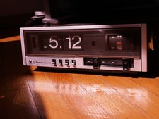 Emerson York Flip Clock Vintage Radio Alarm Eames Large Digits XXL Copal Mechani