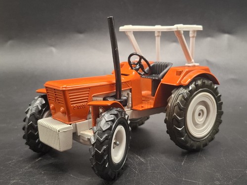 Vintage 1970s Gama Deutz D-100 06 Diecast Farm Tractor With Roll Bar Orange 1/25