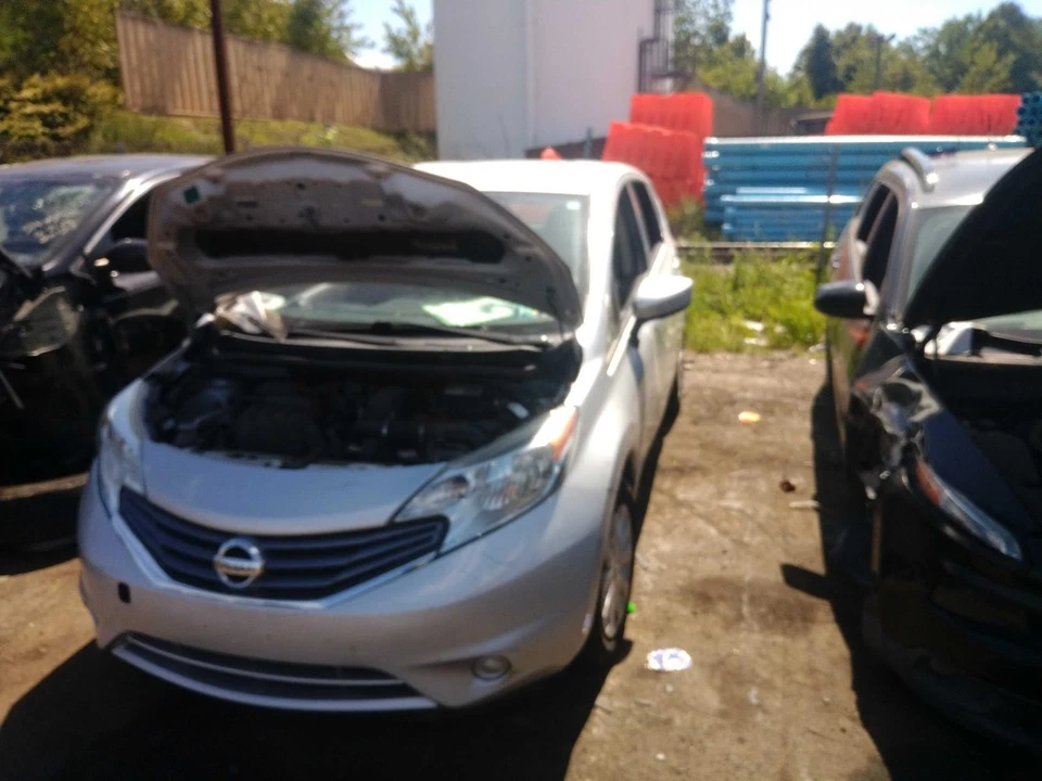 2016 Nissan Versa Washer Fluid Reservoir OEM 289103WC0A Silver 1.60L Used Foto 3 de 4