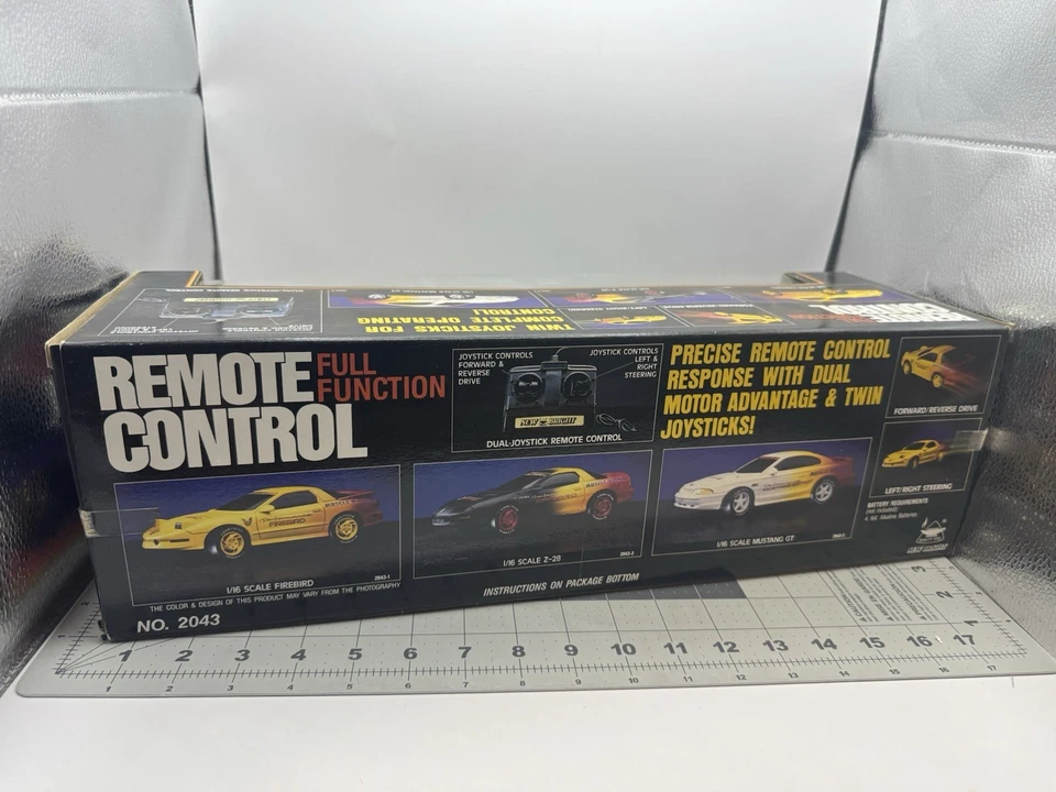 New Bright 1995-98 Ford Mustang GT 1/16 R/C Remote Control RARE - Sealed NOS HTF - Image 4 of 4