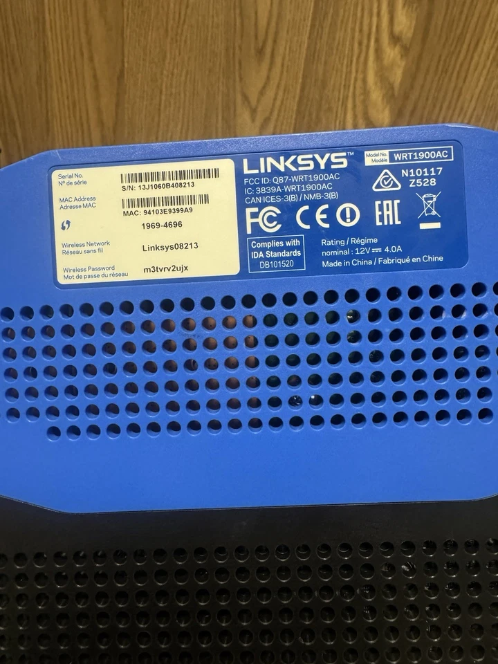 Linksys WRT 1900AC Dual Band Wi-Fi Wireless Router Working/not Tested - Image 3 of 4