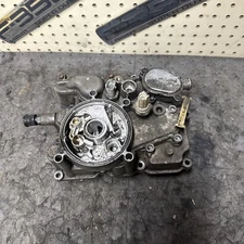 05-07 Ford F250 F350 6.0 6.0L Diesel Oil Cooler Housing Cover Assembly OE