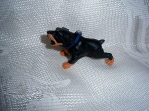 Black Pit bull Dog 2" Figure Hood Hounds