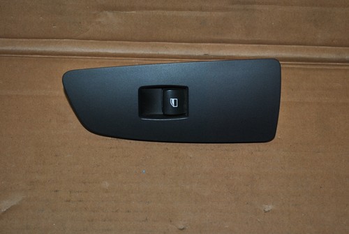BMW E87 LCI Schalter Fensterheber Knopf vorne rechts Beifahrer Schwarz 6970242
