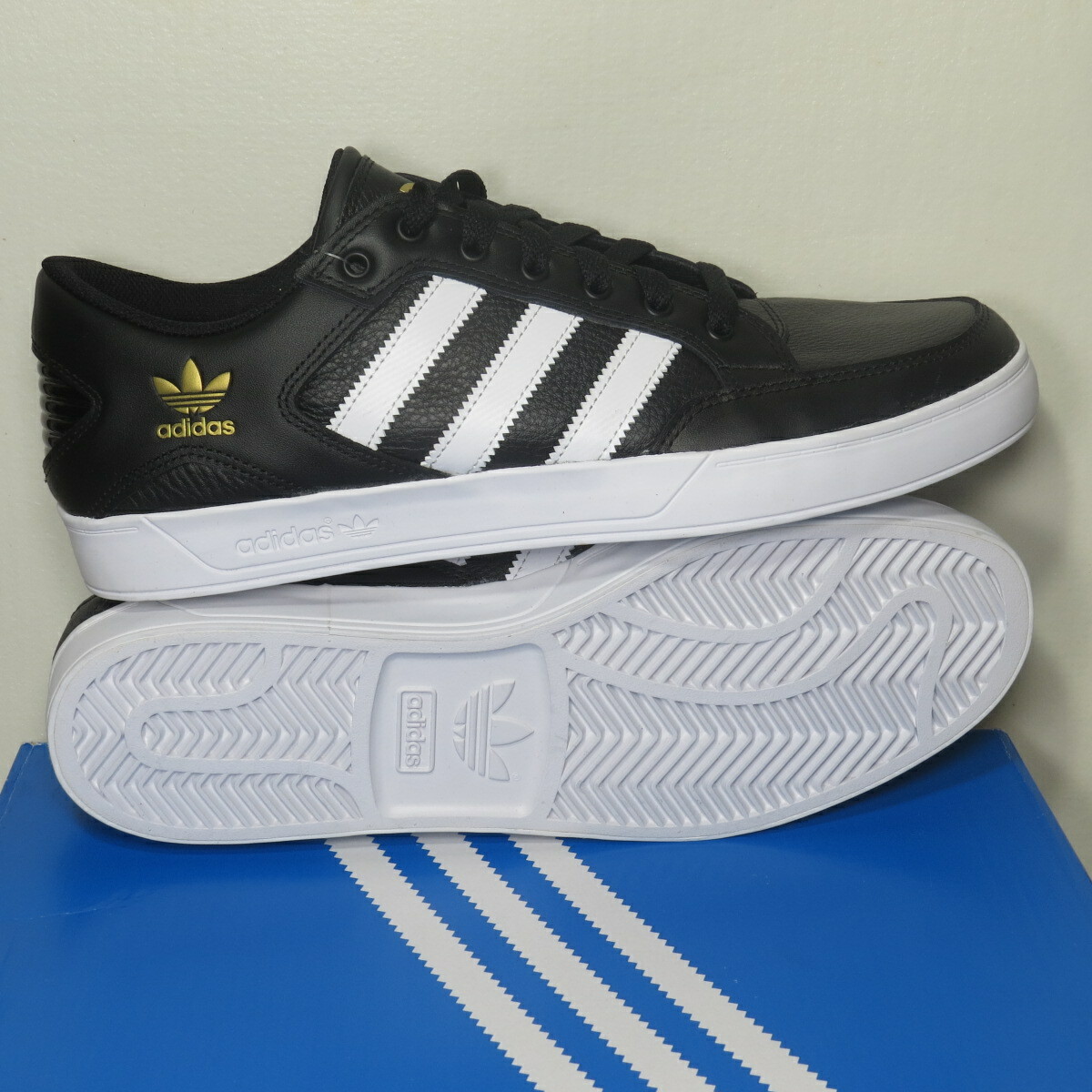 adidas Originals Hardcourt Low Black White Retro Classic FX0521 Mens Size  12 NIB