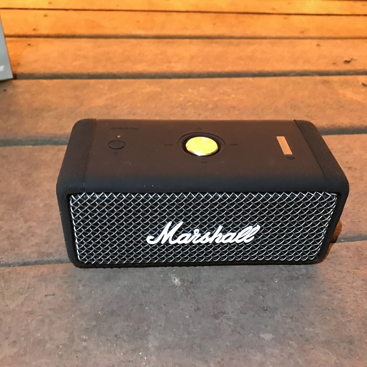 Marshall Bluetoothスピーカー EMBERTON Marshall Emberton Portable Bluetooth Speaker, Black, 20+