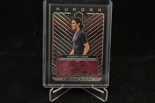 2019-20 Panini Obsidian Tmall Soccer Aurora Auto #12 /22 Edinson Cavani PSG