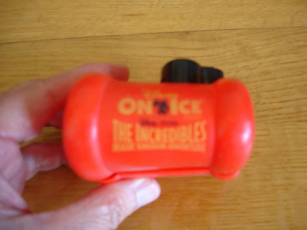 2 DISNEY ON ICE Magic Kingdom Adventure The Incredibles Light Up