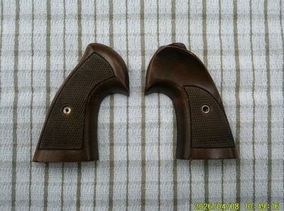 S&W replacement grips N-style