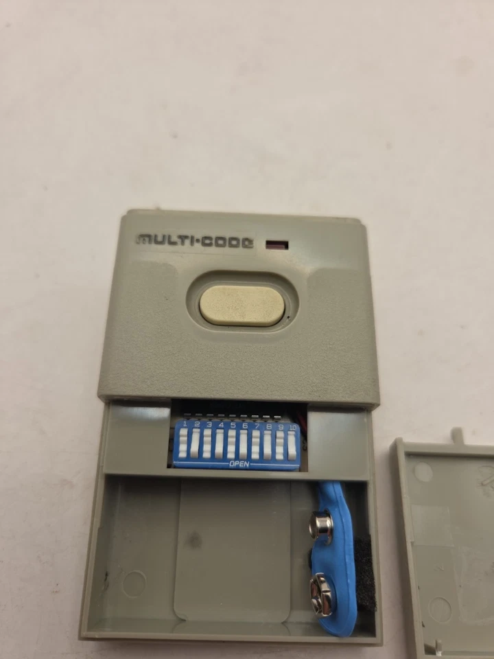 Linear Multi-Code 308911 1 Button Remote Transmitter 308911 0545 300 With Clip - Image 3 of 4