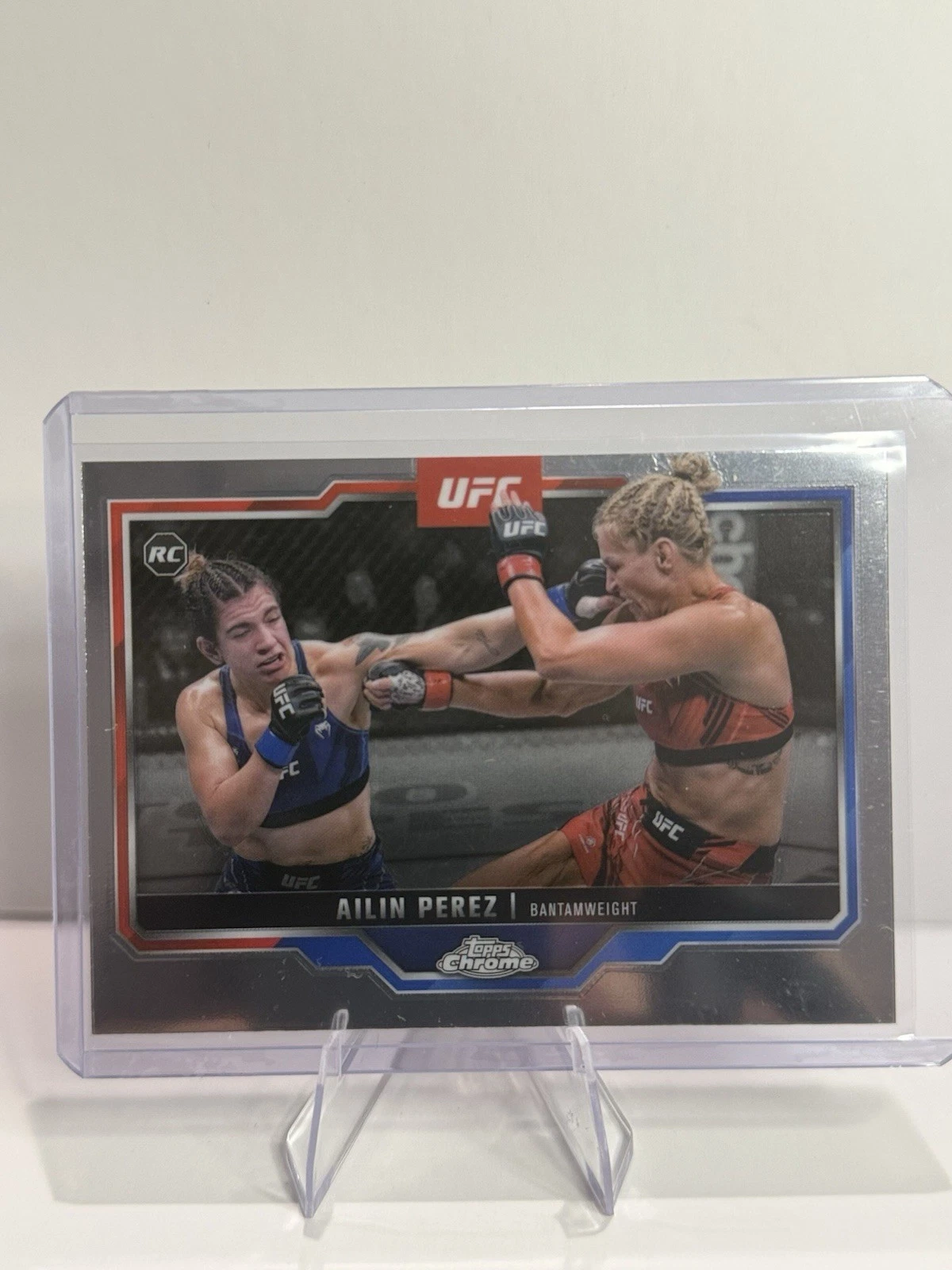 2025 Topps Chrome UFC Ailin Perez #111 Rookie Card Refractor