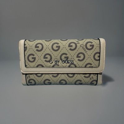 Guess Clutch Wallet Logo Check book Tri-Fold Credit Cards Snap Closure
