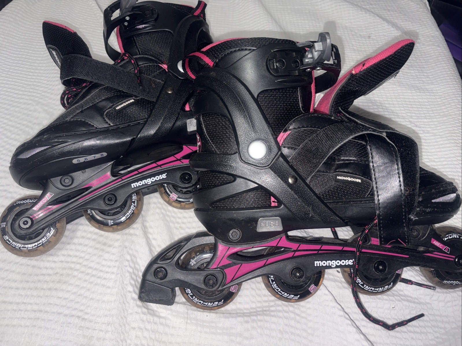 Size 5-8 /4 Wheels