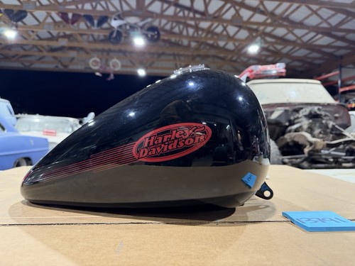 Harley Softail Gas Fuel Tank OEM 2004 Efi Fuel Injected Stock Paint Original - Picture 13 of 24