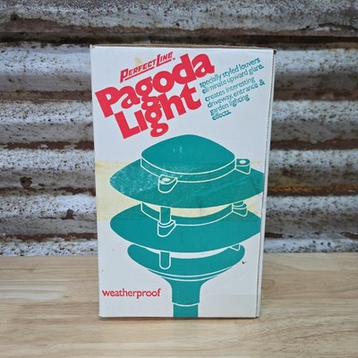 Vintage Perfect Line Model 400 4 Tier Pagoda Light New in the Box