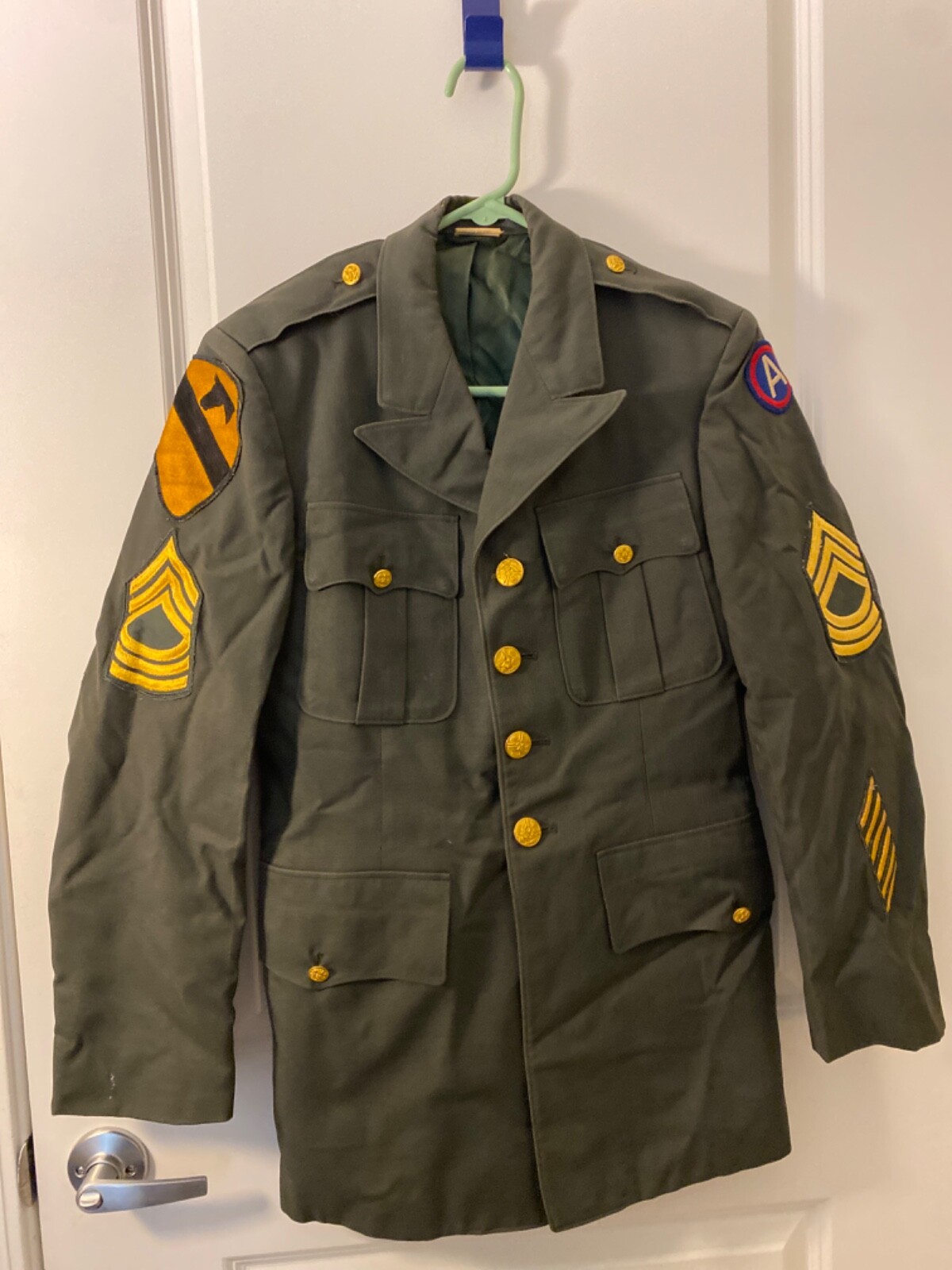 Picture 1 of 12
