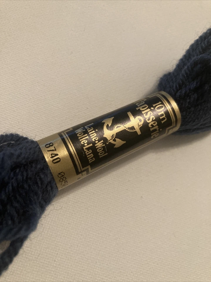 Anchor Tapestry Wool (Tapisserie) - 10m Skein - Shade No. 8740 V Dark Air Force - Image 4 of 4