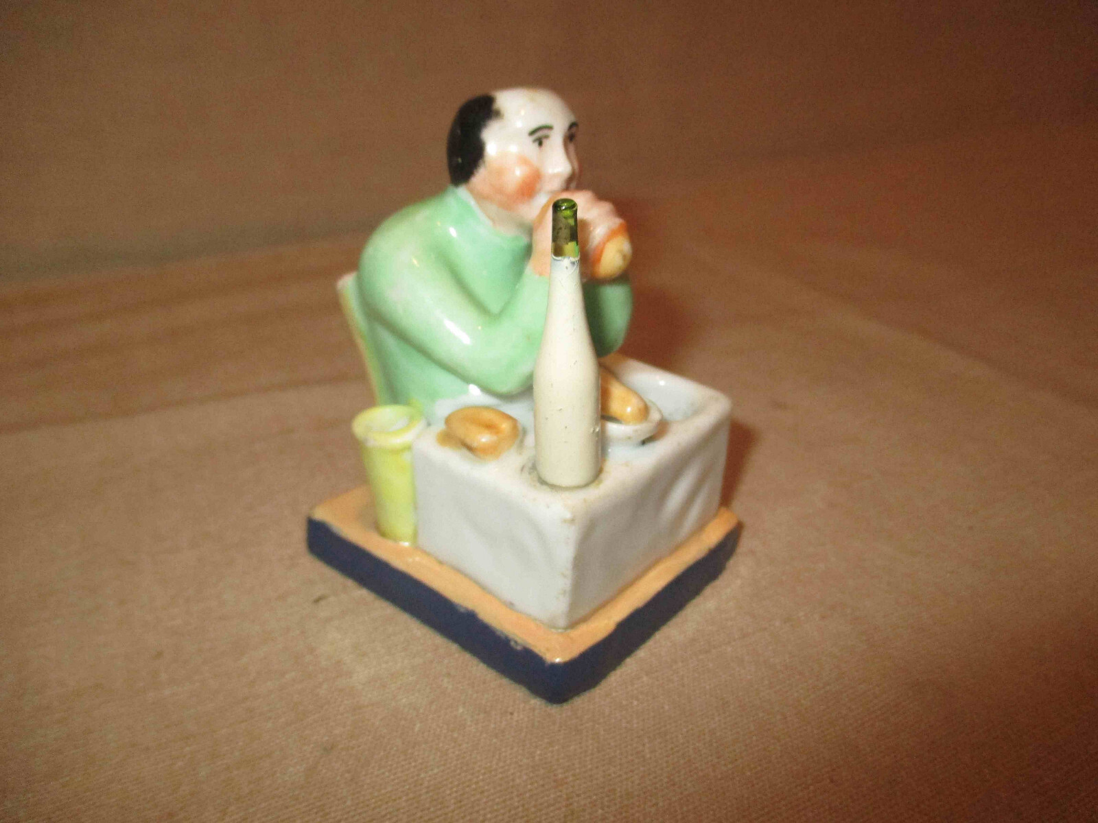 Picture 1 of 5