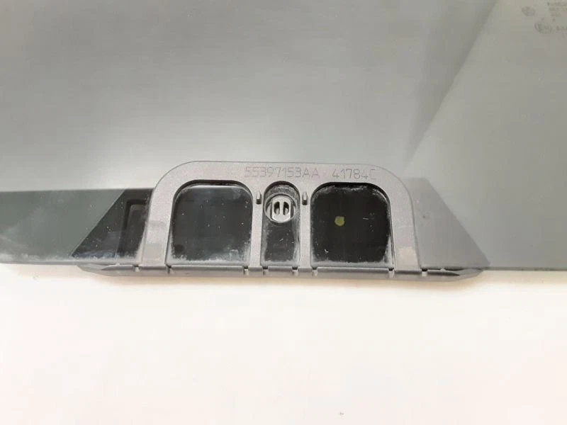 Jeep JK Wrangler OEM Mopar Driver puerta trasera vidrio de privacidad tintado 2007-17 118654 Foto 3 de 4