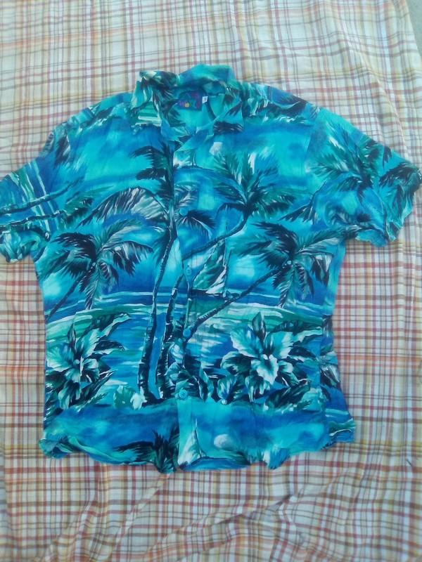 Vintage Jams World Blue Hawaiian Button Shirt Sz Medium Palm Trees VGC