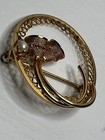 Vintage Gold-Tone Floral Circle Brooch with Pearl Accent — photo 5