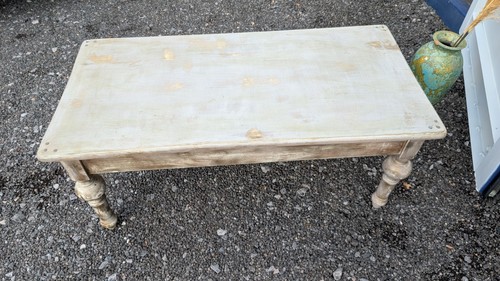 Country House Wooden Coffee Table rustic - Picture 3 of 5