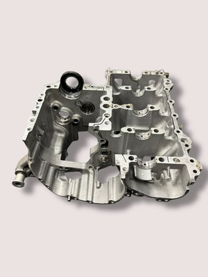 2024-2025 Kawasaki Ninja ZX-6R Crankcase Set OEM 14101-0021 Engine