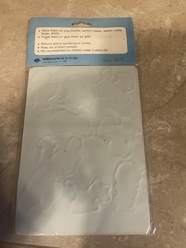 Vintage NOS unopened Smurf Puffy Stickers #3 wallace berrie co 1980 - Picture 3 of 3