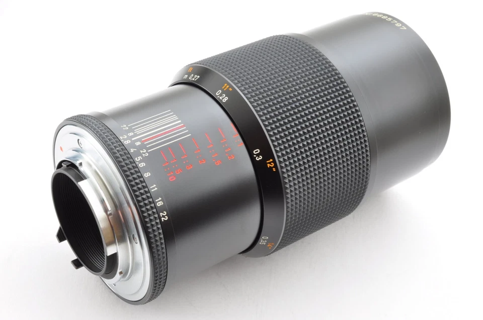 CONTAX Carl Zeiss S-Planar T* 60mm F2.8 AEG EXC+++++ Macro Lens From JAPAN #6685 - image 2 of 4