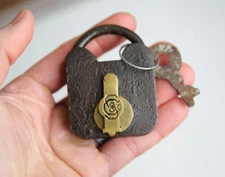 Antique S.C. & CO padlock w/ key old vintage lock trunk tool box chest safe