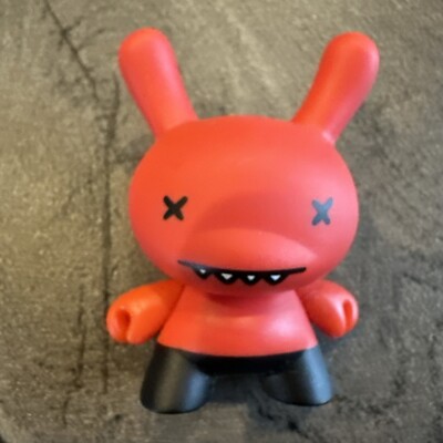 Kidrobot Dunny 2005 2-Faced Series Mademan vinyl figure by David Horvath
