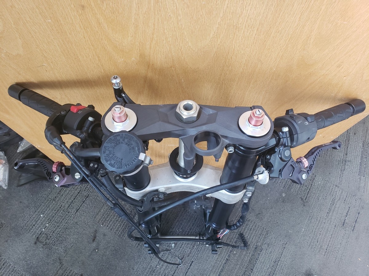 06-07 Kawasaki ZX10R ZX10 Ninja Front End Forks Tubes Tree Bars