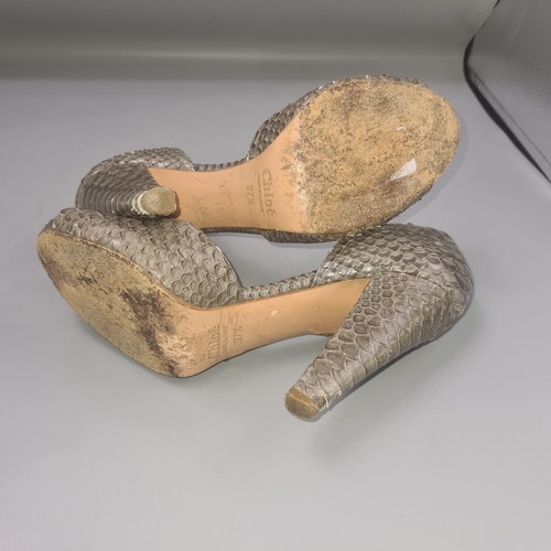 Tacones Chloé Gris Piel de Serpiente Reino Unido 4.5 UE 37.5 Peep-Toe Texturizados Sin Cordones Canchas De Colección - Imagen 23 de 24