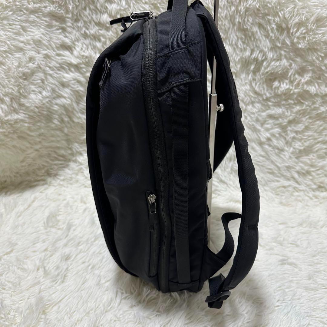 Arc'Teryx Blade 20 Black Backpack 20L 2-Way Business Bag Arc'Teryx Blade 20 Black Backpack 20L 2-Way Business Bag