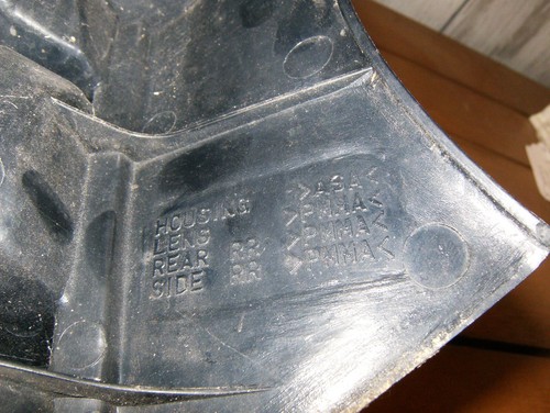 2000-2003 Toyota Celica Right Side (Passenger) Tail Light OEM - Picture 5 of 5