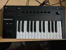 KOMPLETE KONTROL A25 MIDI CONTROLLER **GREAT ...