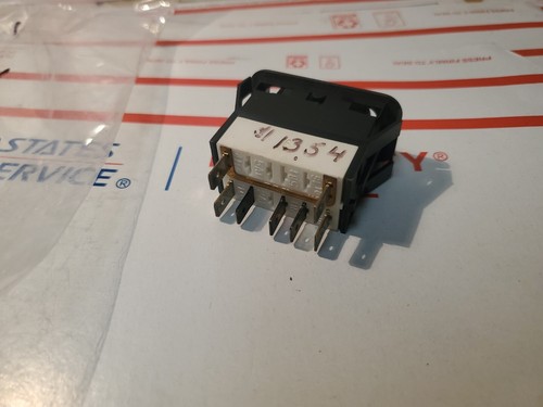 SCHOOL BUS - 0027294 - Switch Base For Blue Bird NEW, U4 - Picture 8 of 13