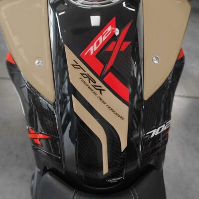 Paraserbatoio Adesivo protezione compatibile con Benelli TRK 702X beige 2024-25