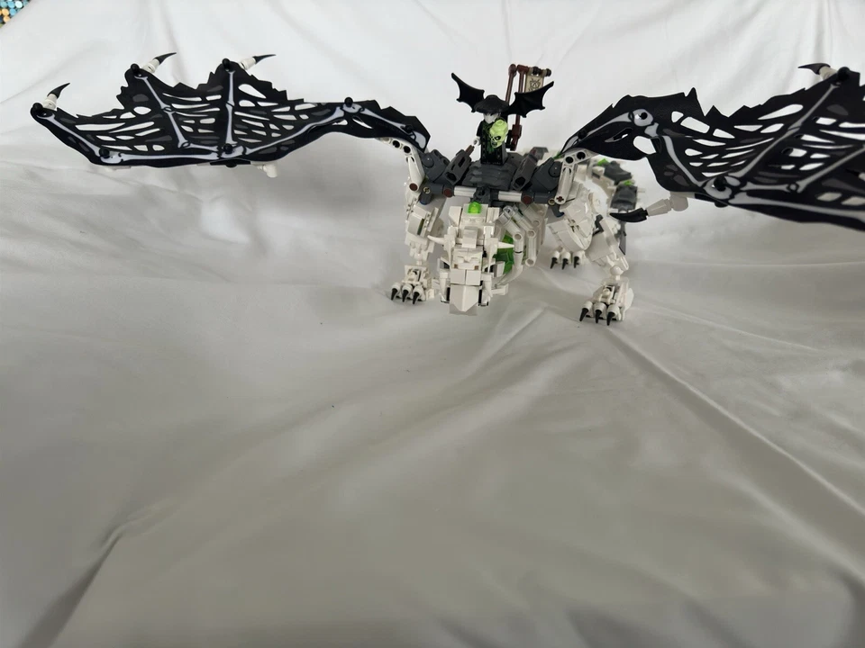 LEGO Ninjago 71721 Skull Sorcerer's Dragon, Foto 3 von 5