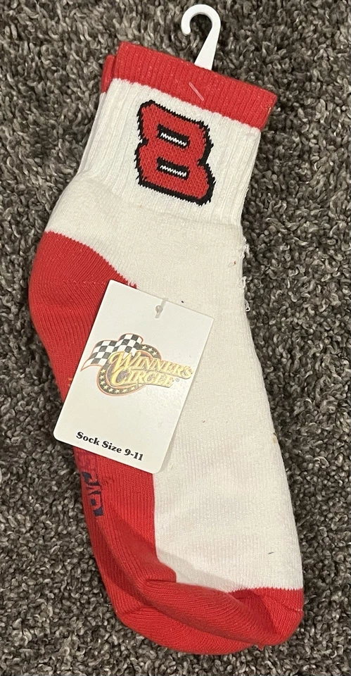 Meias vintage Dale Earnhardt JR #8 Nascar vermelho/branco (3 pares) tamanho: 9-11 novas com etiquetas - Imagem 4 de 4